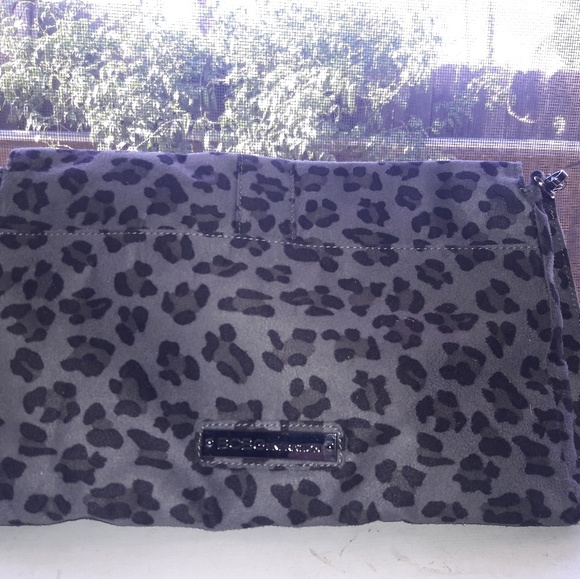 BCBGeneration Hand Bag - Picture 2 of 3